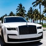 Un adolescent avec 11 millions d'euros de Bitcoin volés arrêté à bord d'une Rolls-Royce