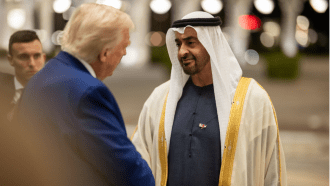 L'accord crypto controversé entre Trump et Abu Dhabi doit faire l'objet d'une enquête 