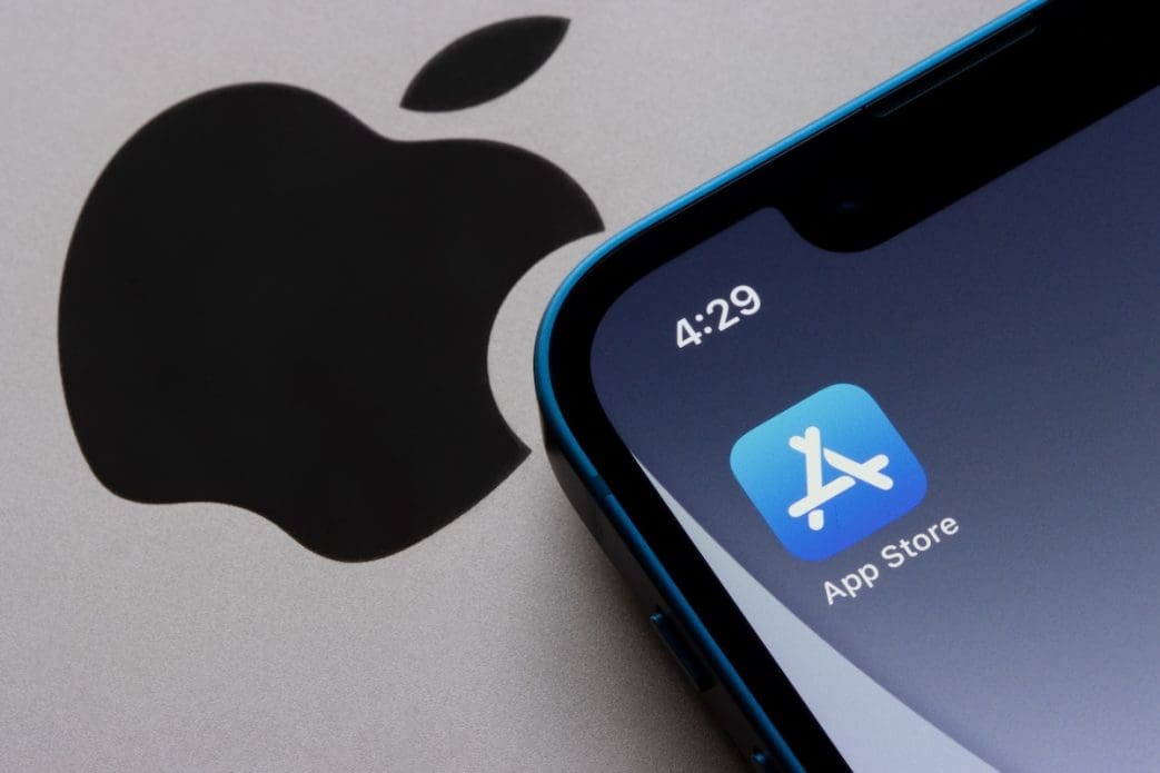 Apple poursuivi en justice pour un portefeuille crypto ayant volé 1,6 million d'euros en bitcoin